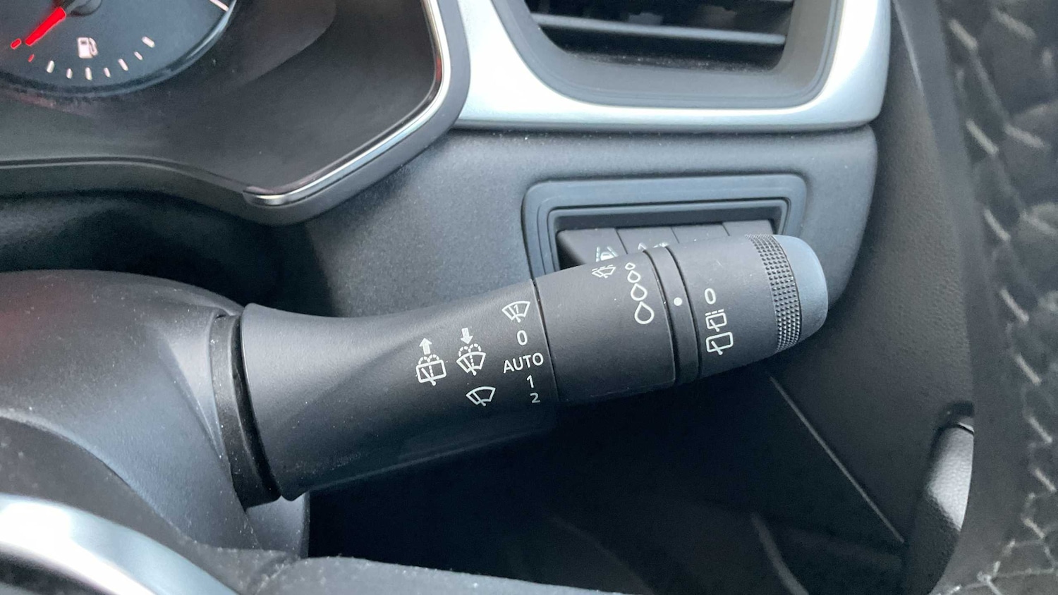 Used Renault Captur 2022 for sale - 76442431: Photo 16