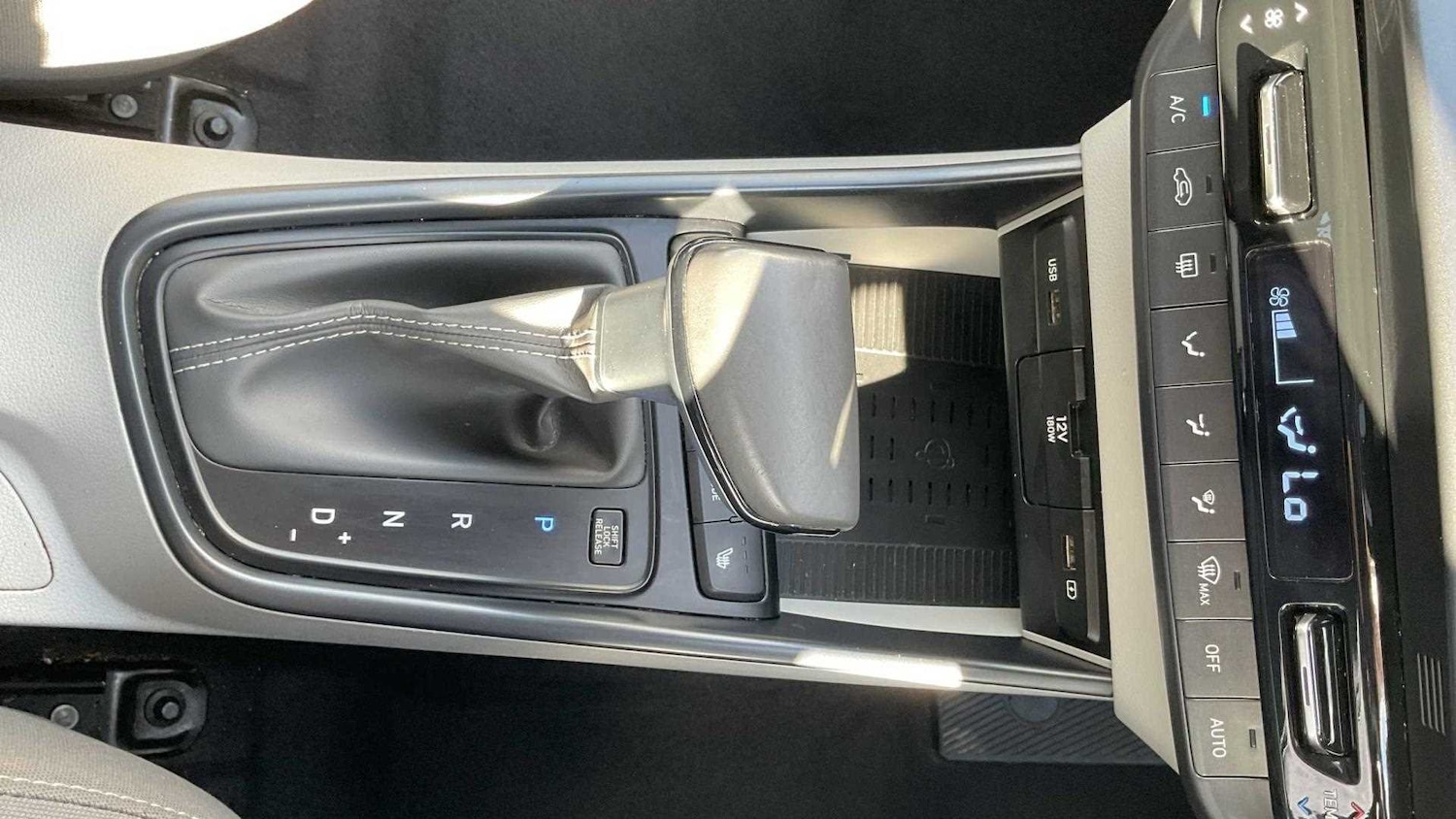 Used Hyundai BAYON 2022 for sale - 76362624: Photo 19