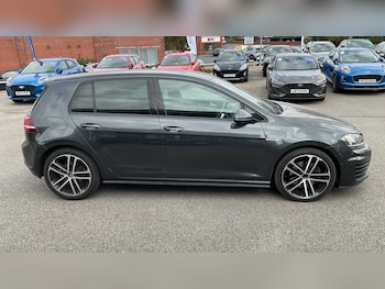 Used Volkswagen Golf 2016 for sale - 75813672: Photo