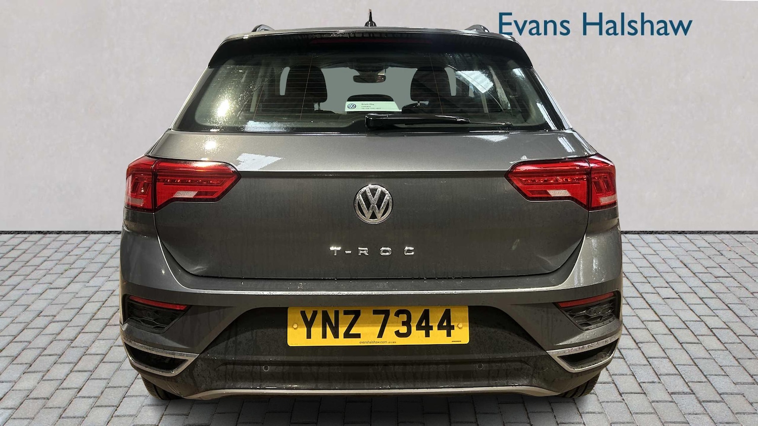 Used Volkswagen T-Roc 2019 for sale - 76141801: Photo 4