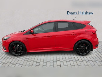 Used Ford Focus 2016 for sale - 78389050: Photo