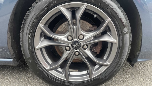 Used Ford Focus 2021 for sale - 76316133: Photo 6