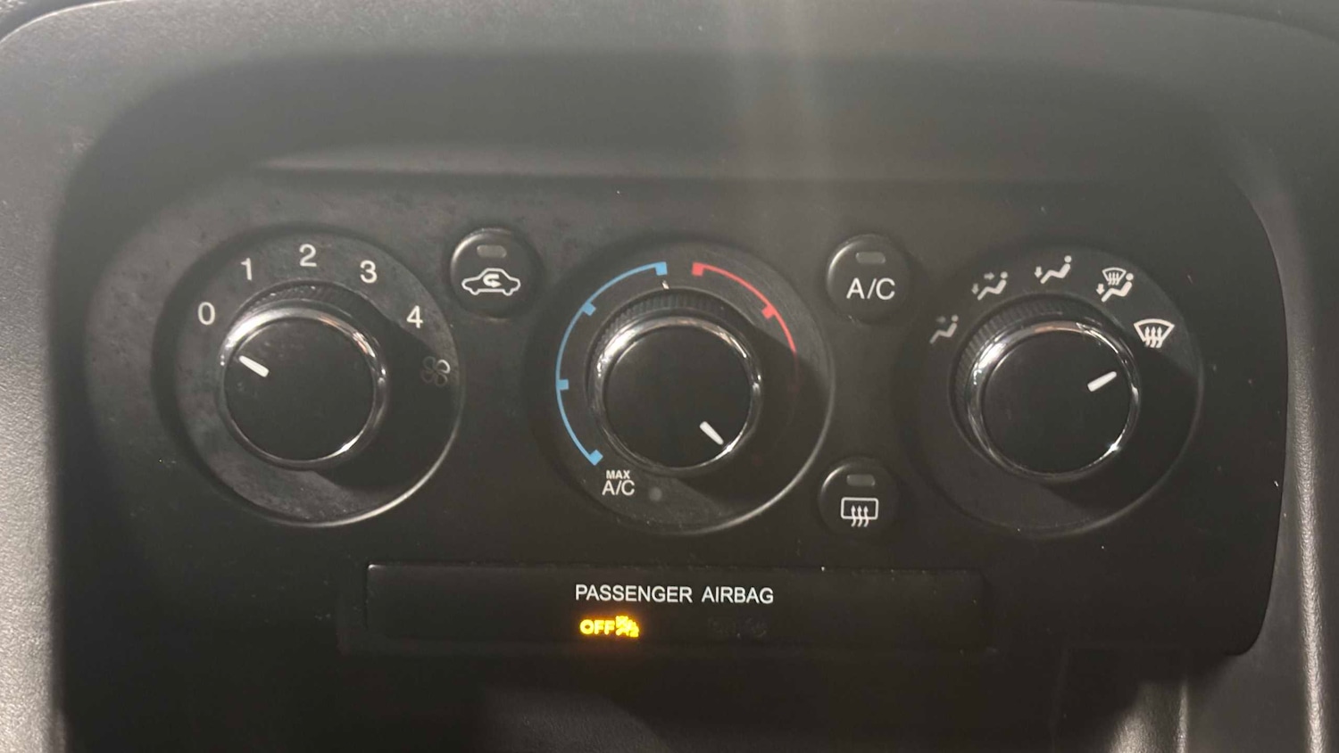 Used Ford Ka+ 2018 for sale - 76745936: Photo 19