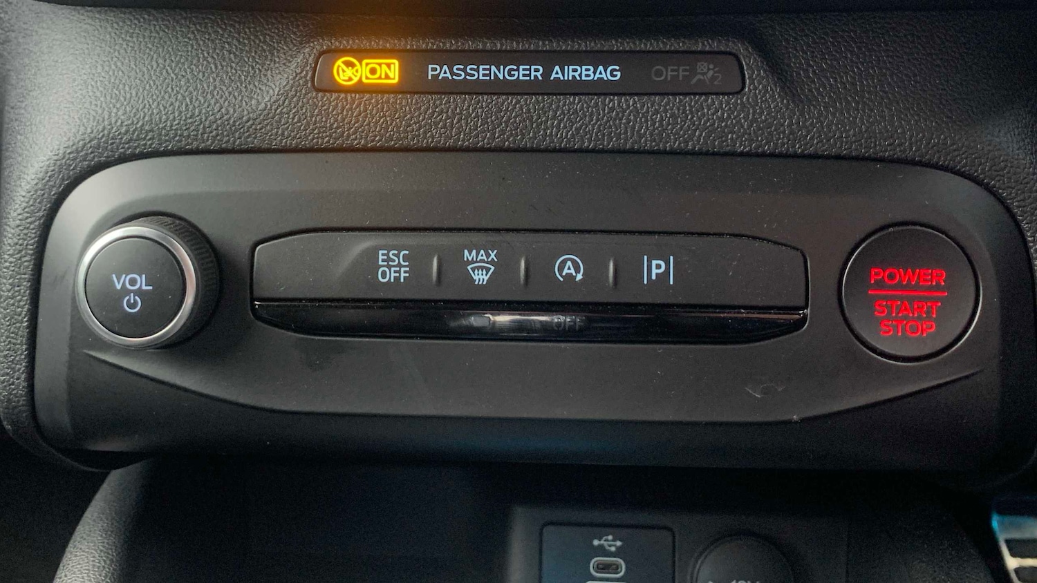 Used Ford Focus 2023 for sale - 77011085: Photo 15