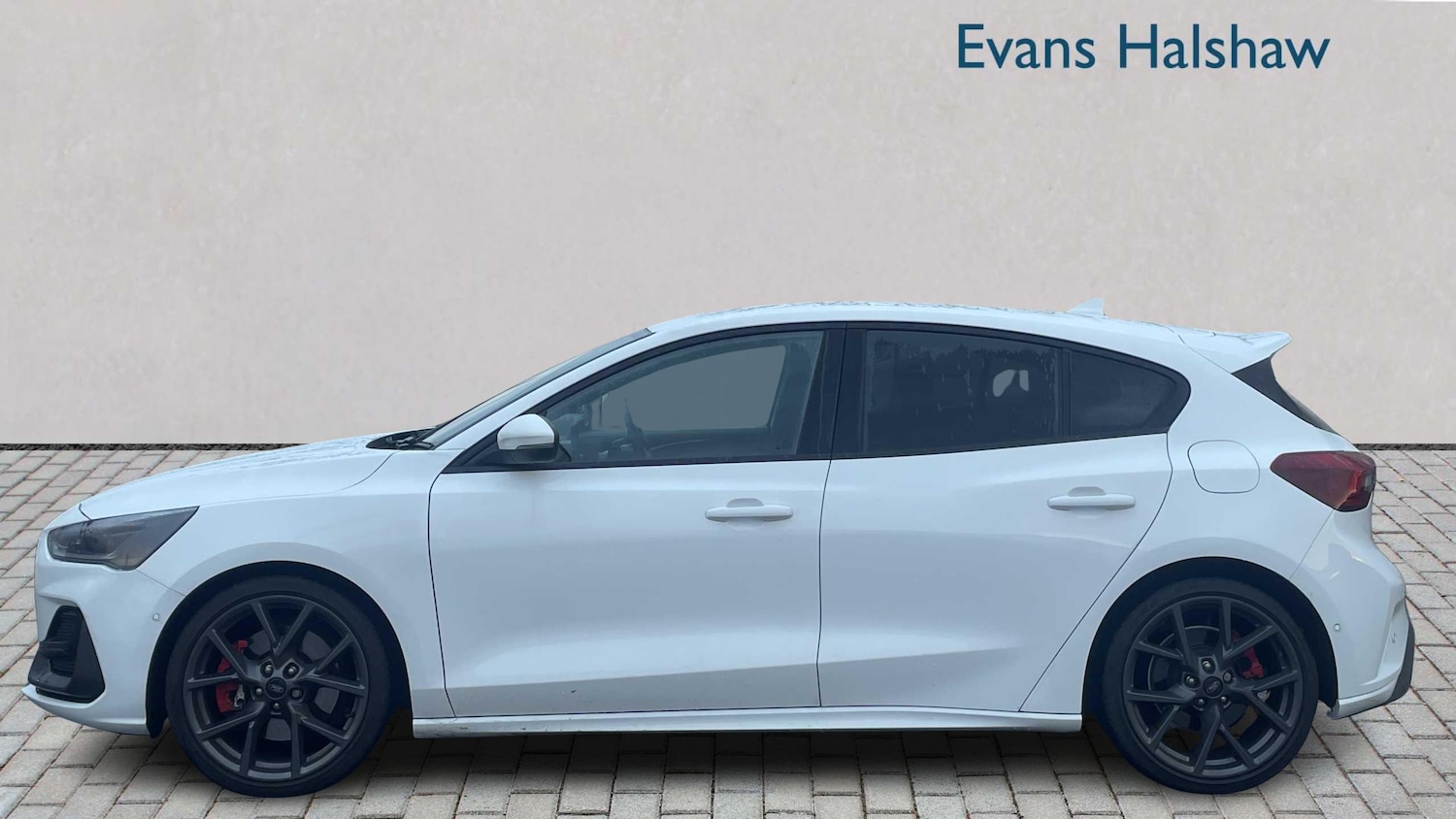 Used Ford Focus 2023 for sale - 77011085: Photo 5