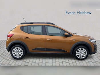 Used Dacia Sandero Stepway 2023 for sale - 78899881: Photo