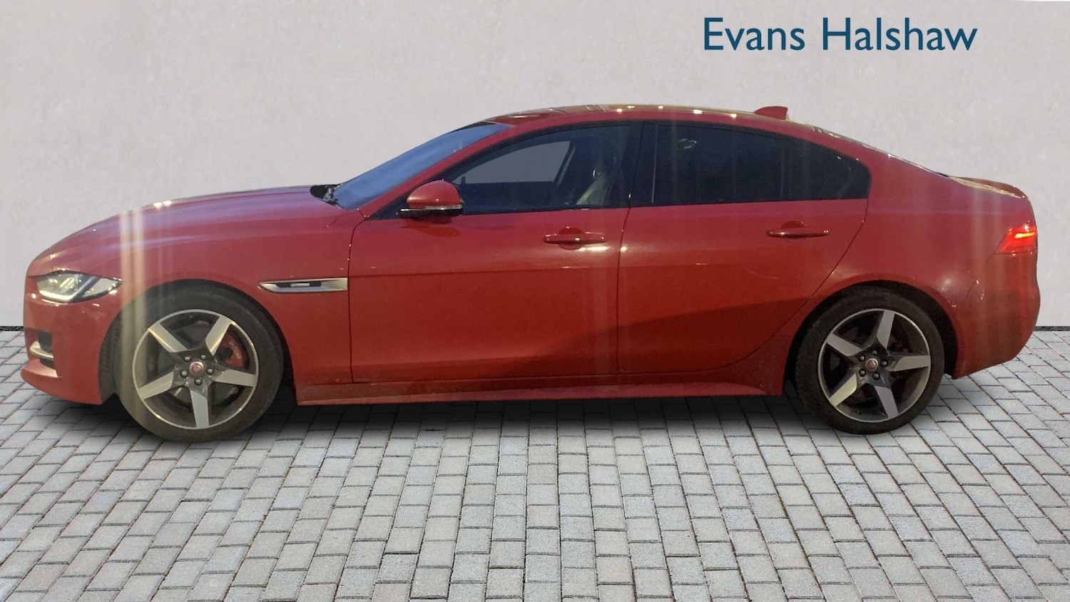 Used Jaguar XE 2019 for sale - 77397888: Photo 9
