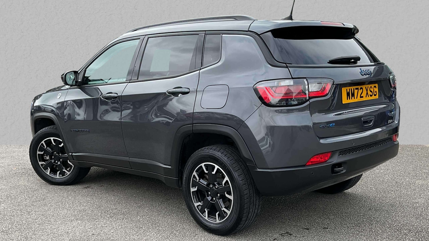 Used Jeep Compass 2023 for sale - 76435562: Photo 2