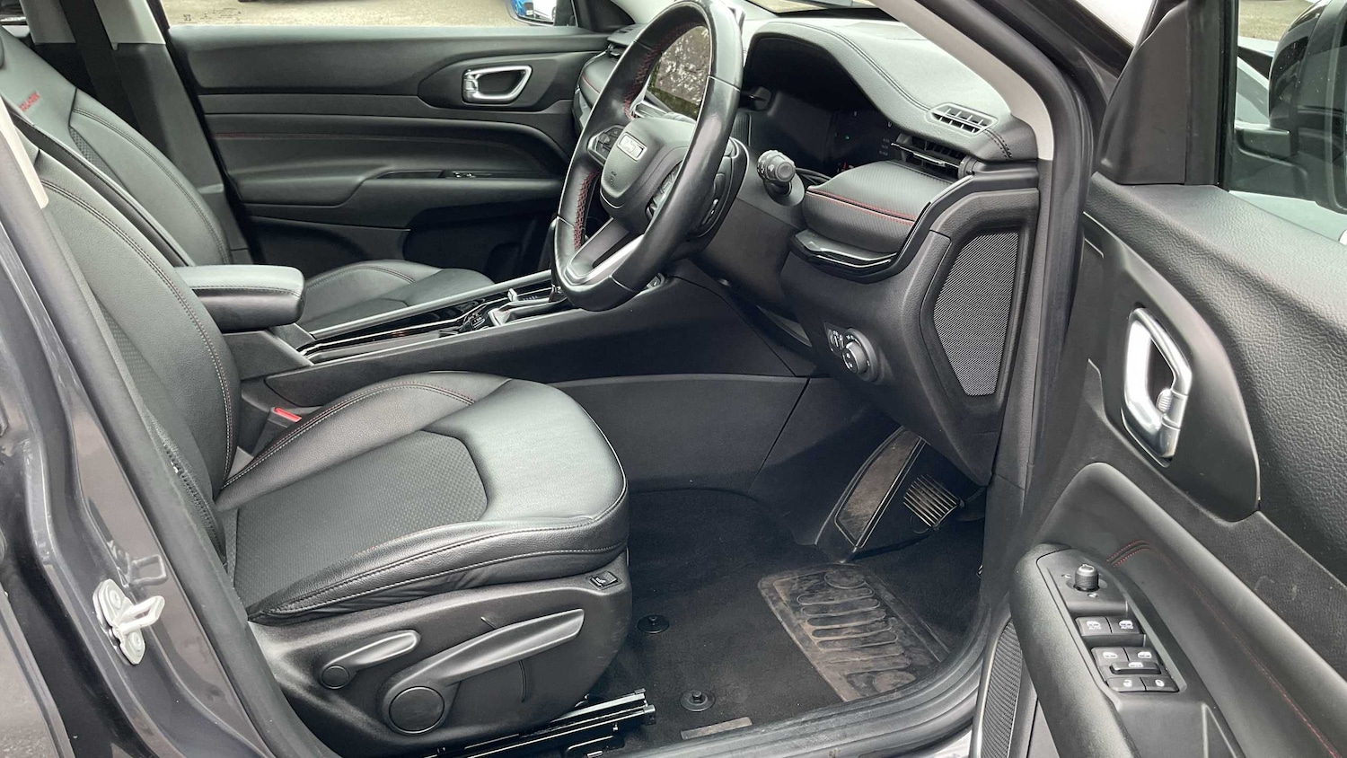 Used Jeep Compass 2023 for sale - 76435562: Photo 7