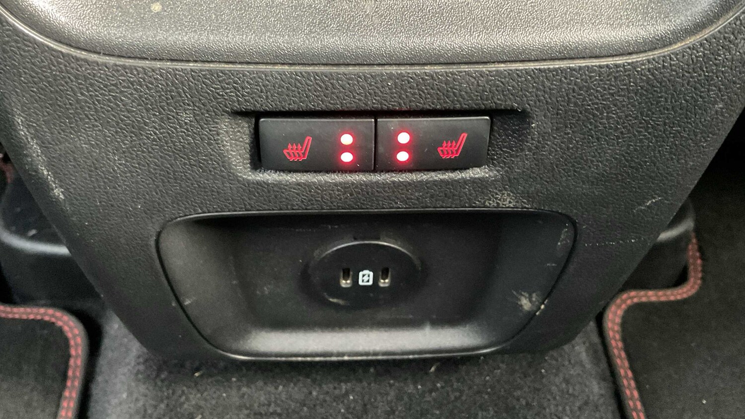 Used Ford Kuga 2024 for sale - 75930985: Photo 13