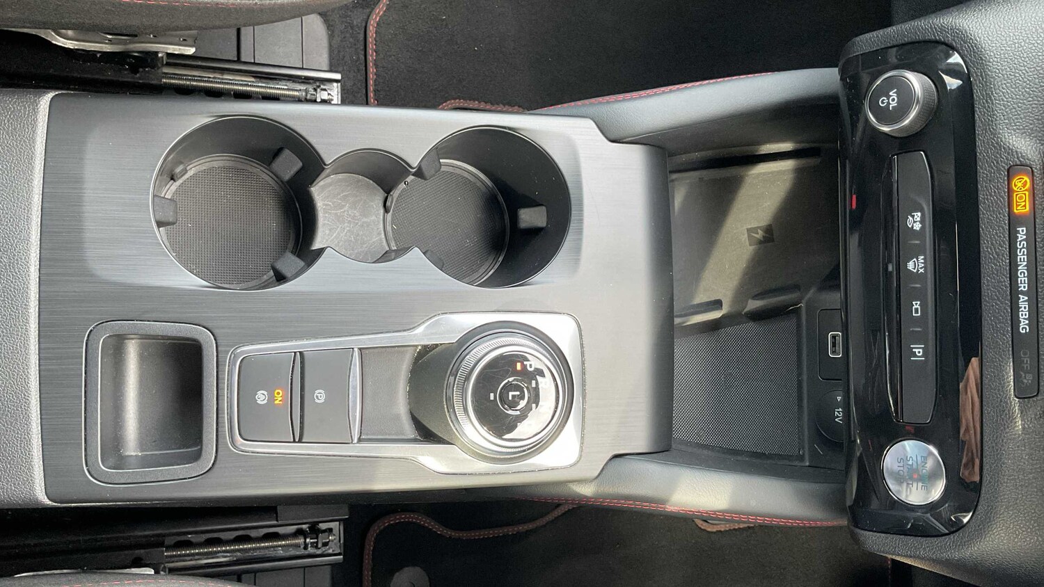 Used Ford Kuga 2024 for sale - 75930985: Photo 24