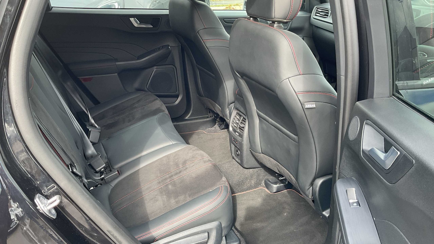 Used Ford Kuga 2024 for sale - 75930985: Photo 8