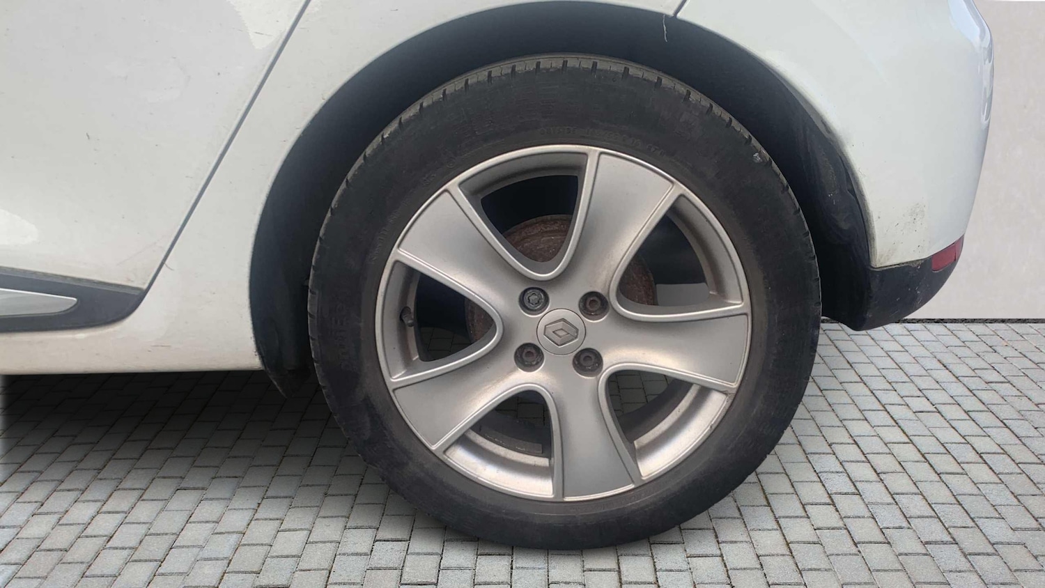 Used Renault Clio 2016 for sale - 77429188: Photo 5