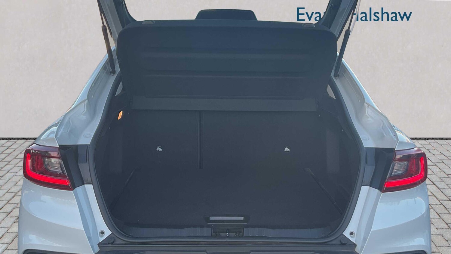 Used Renault Arkana 2023 for sale - 78187769: Photo 7