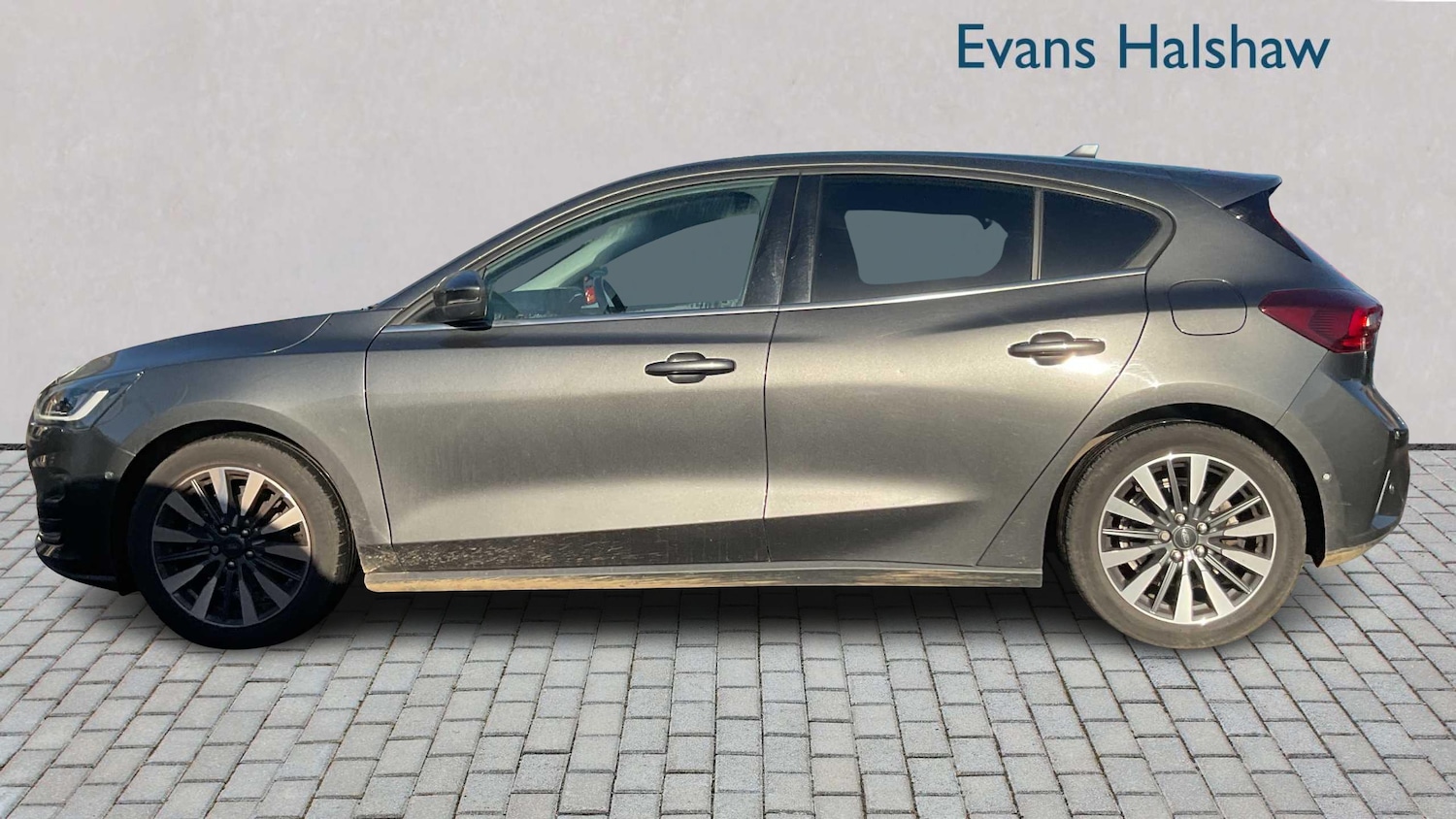 Used Ford Focus 2023 for sale - 76576037: Photo 4