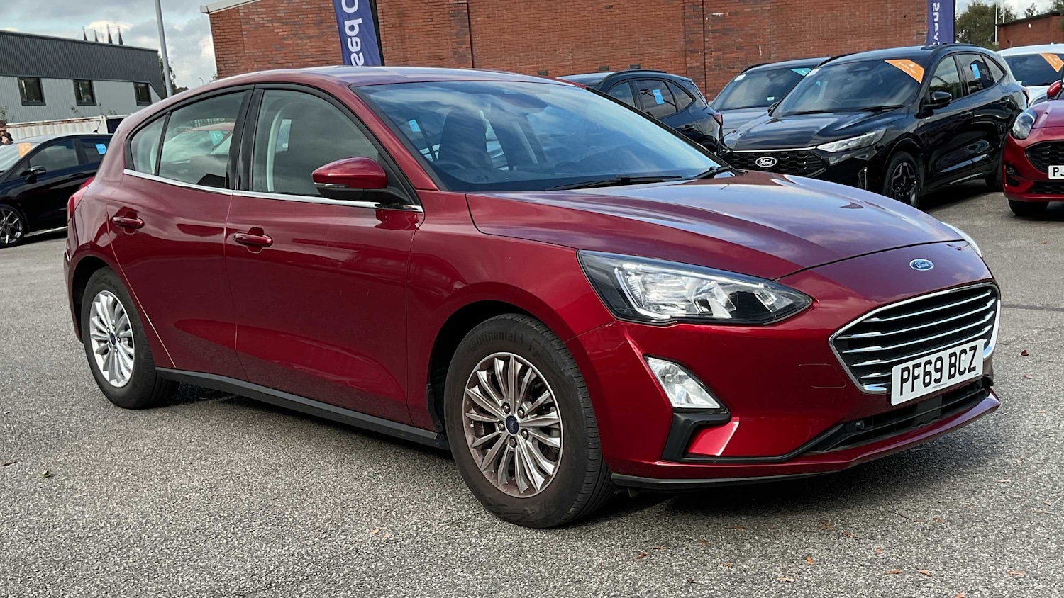 Used Ford Focus 2019 for sale - 76088043: Photo 1