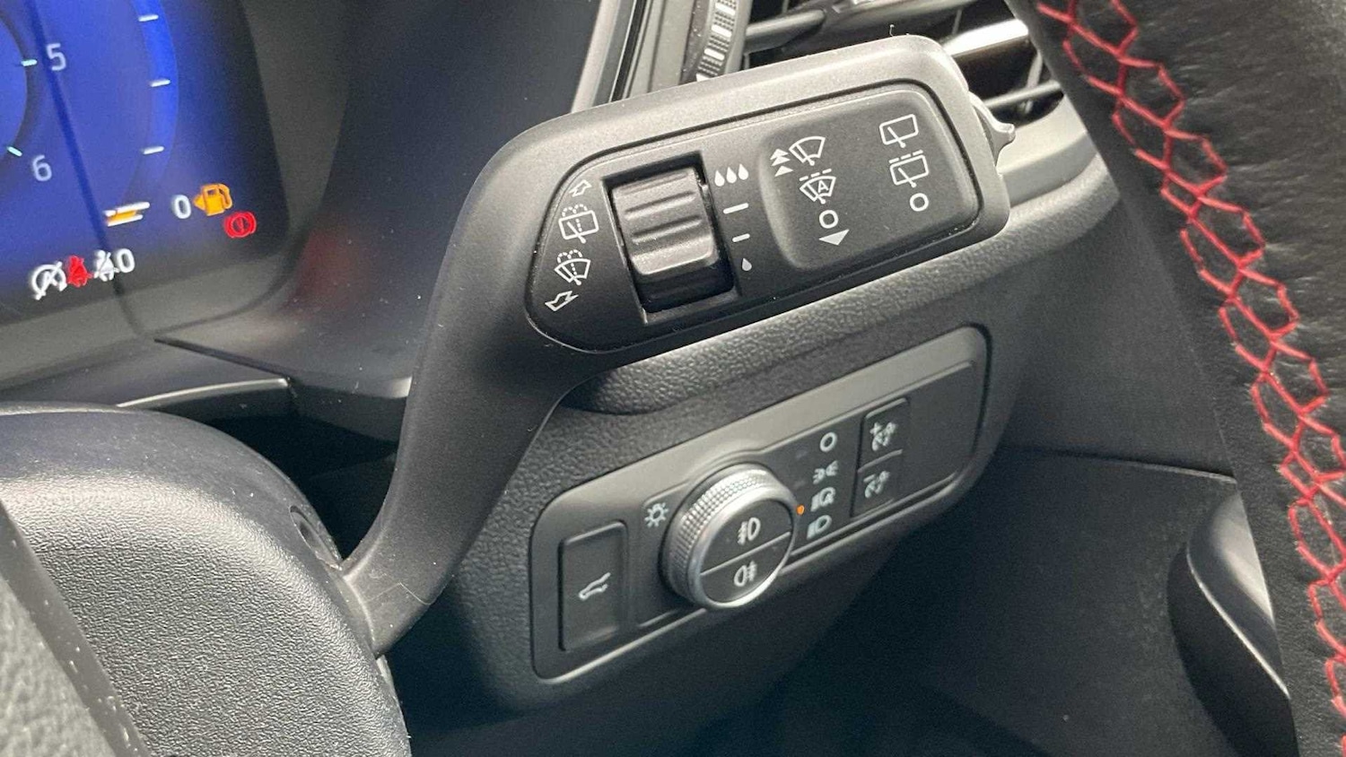 Vehicle 28