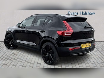 Used Volvo XC40 2025 for sale - 79376779: Photo