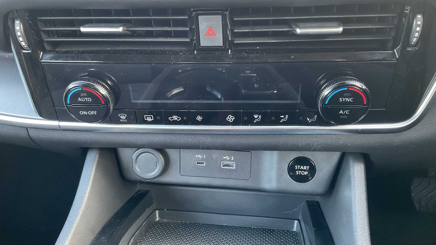 Used Nissan X-Trail 2024 for sale - 77397878: Photo 17