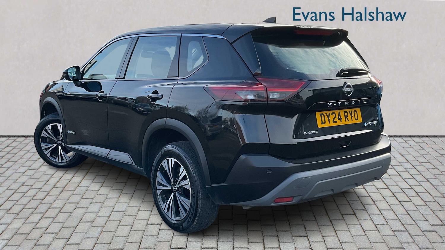 Used Nissan X-Trail 2024 for sale - 77397878: Photo 2