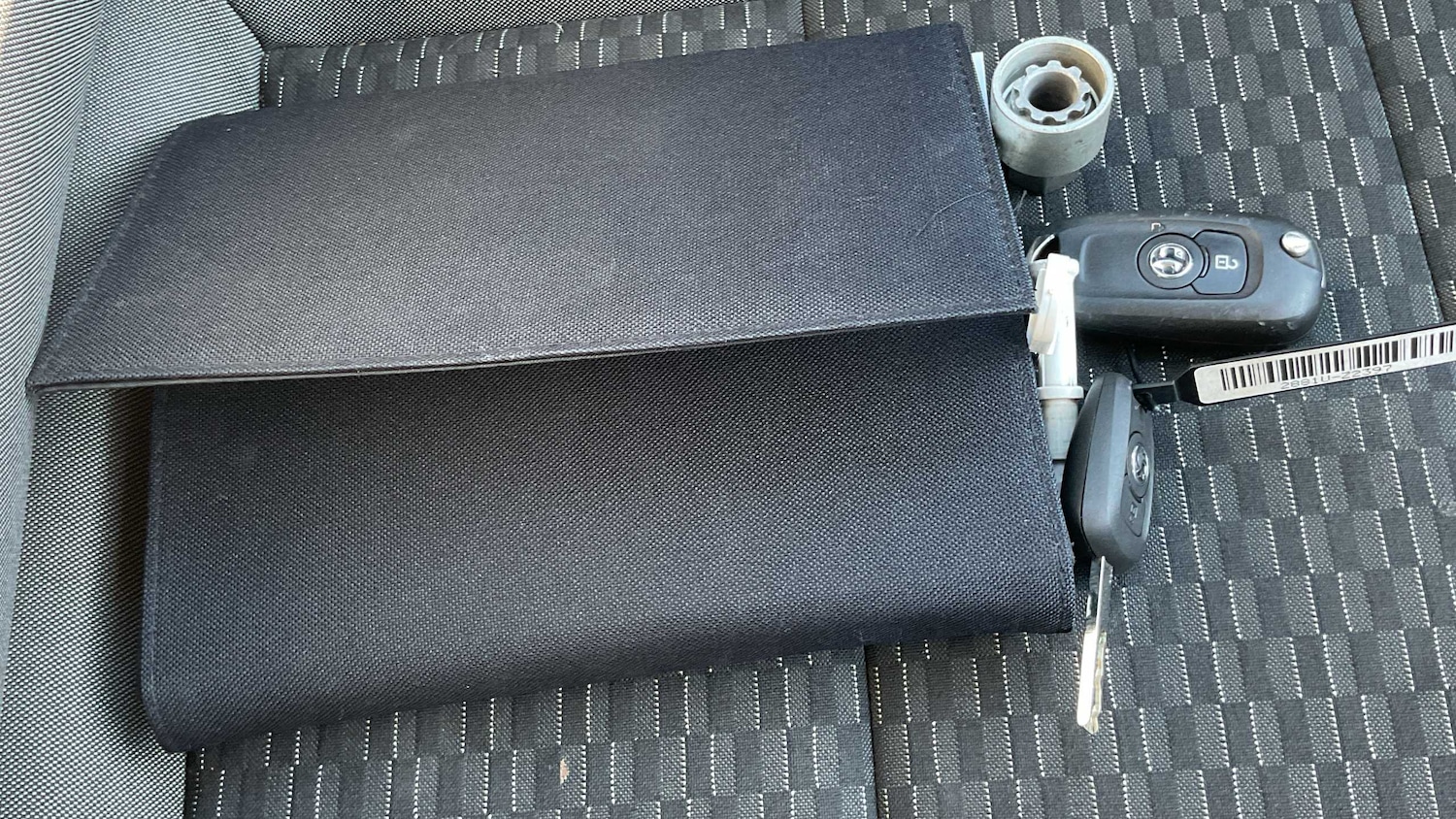 Used Vauxhall Astra for sale - 77347999: Photo 25