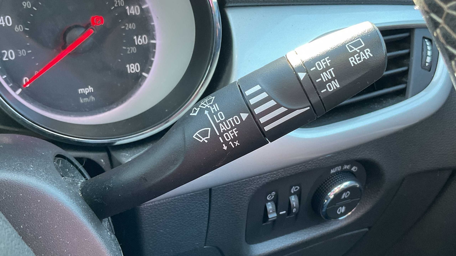 Used Vauxhall Astra for sale - 77347999: Photo 27