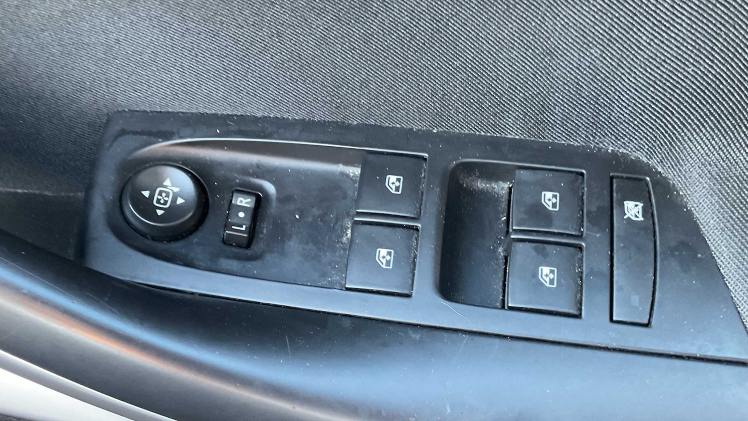 Used Vauxhall Astra for sale - 77347999: Photo 31