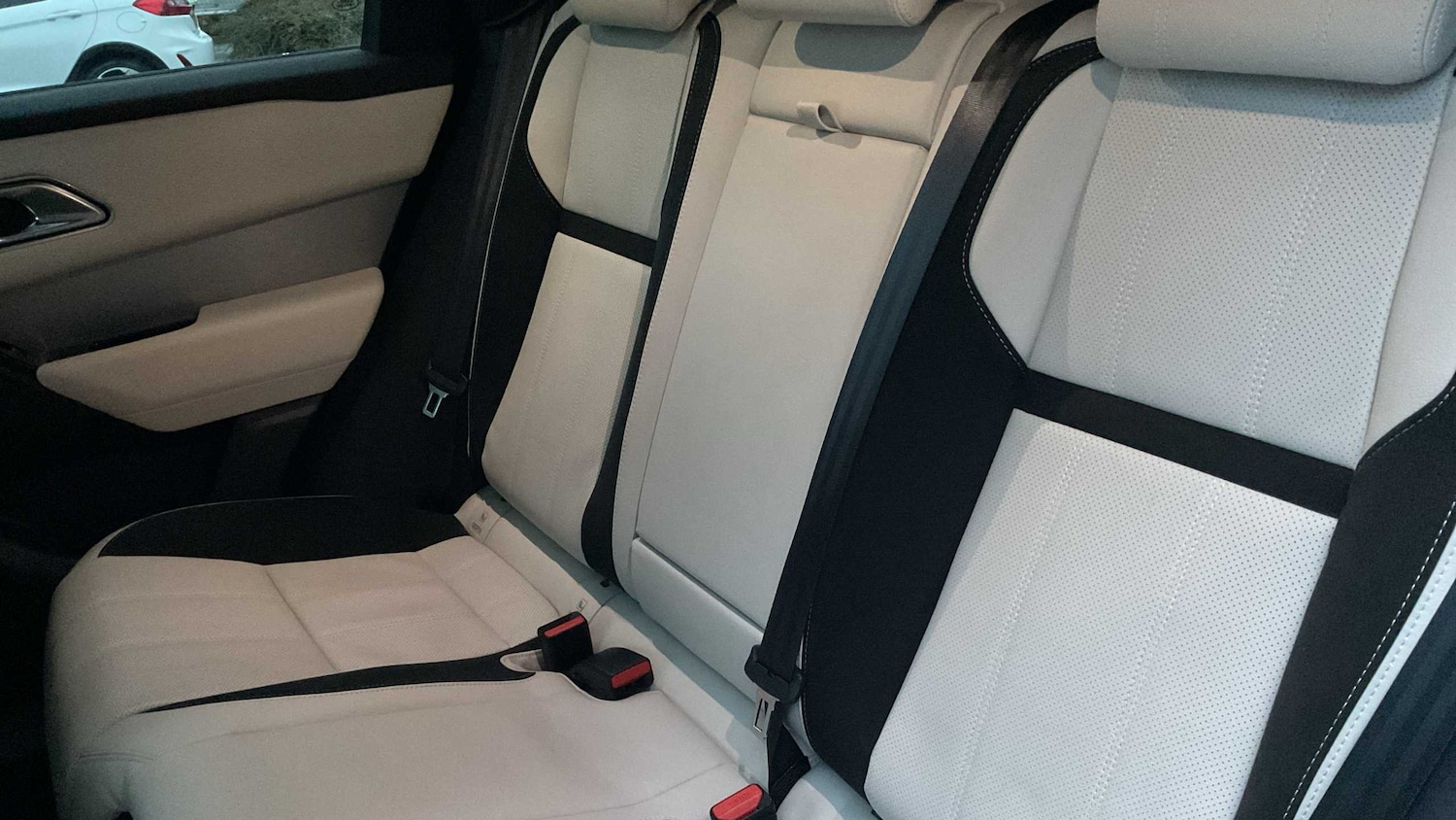 Used Land Rover Range Rover Velar 2022 for sale - 76475932: Photo 14