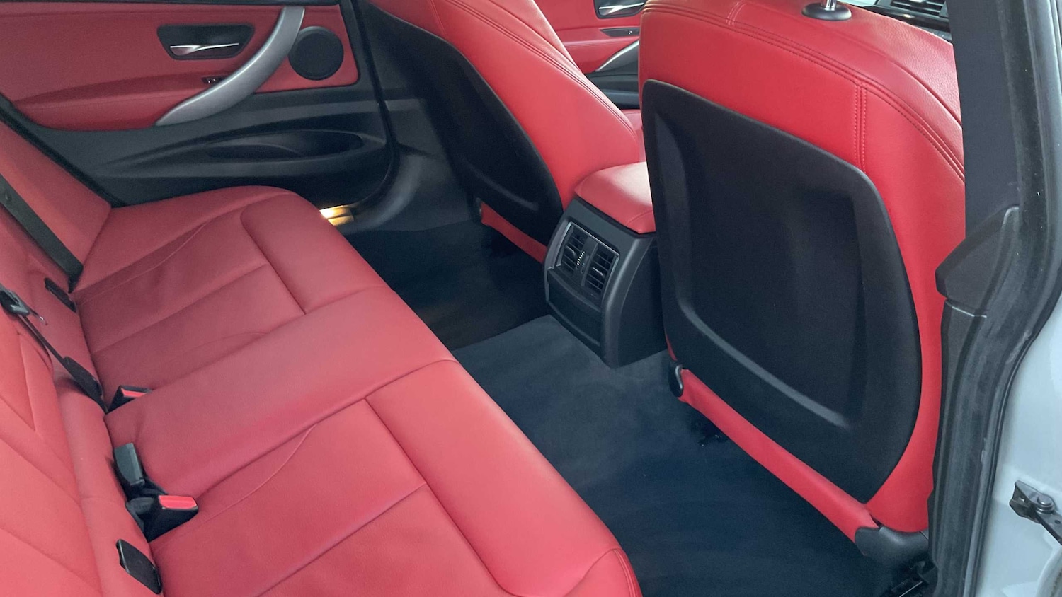 Used BMW 3 Series 2018 for sale - 77082993: Photo 12