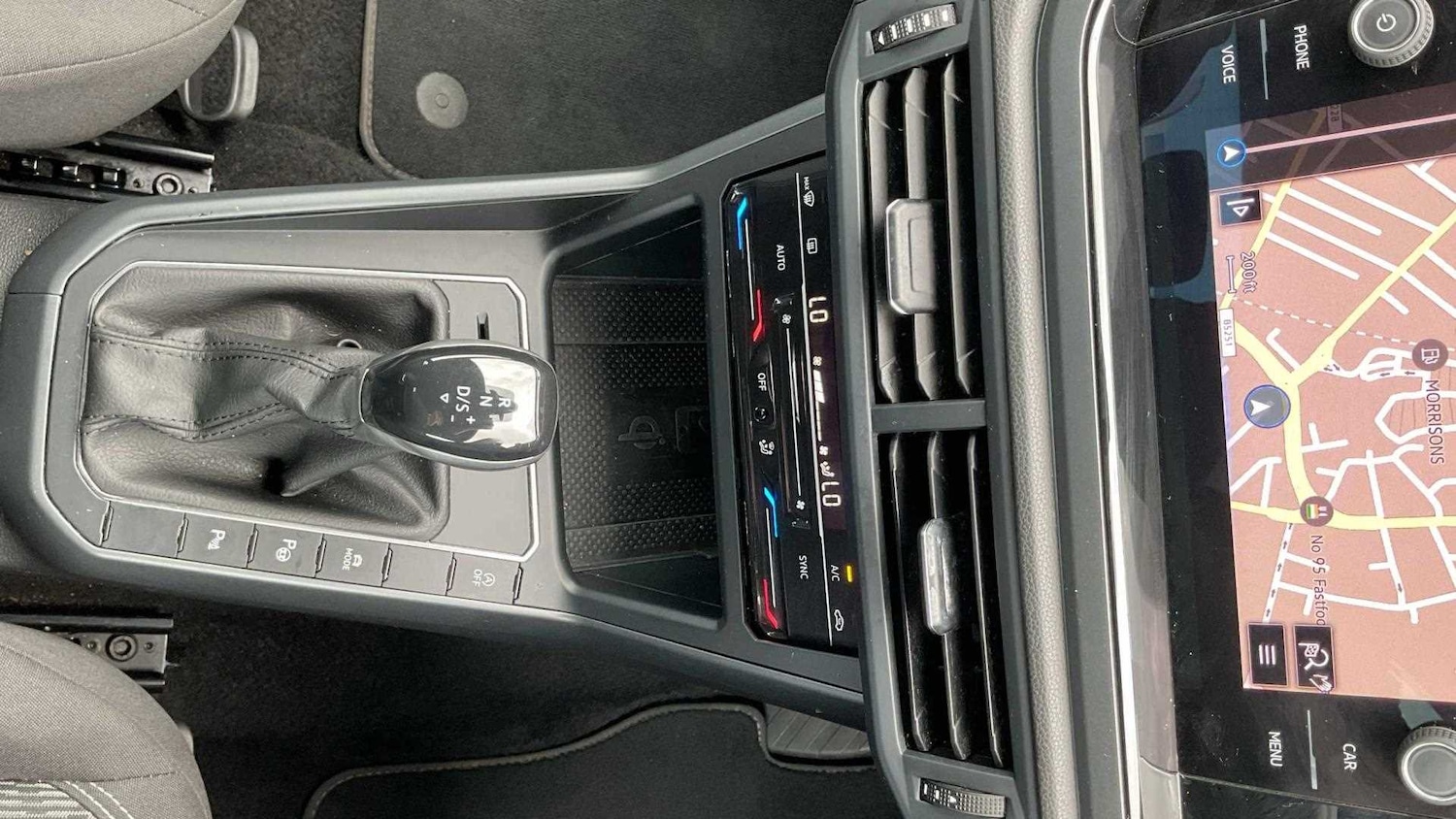 Used Volkswagen Taigo 2023 for sale - 76610570: Photo 22