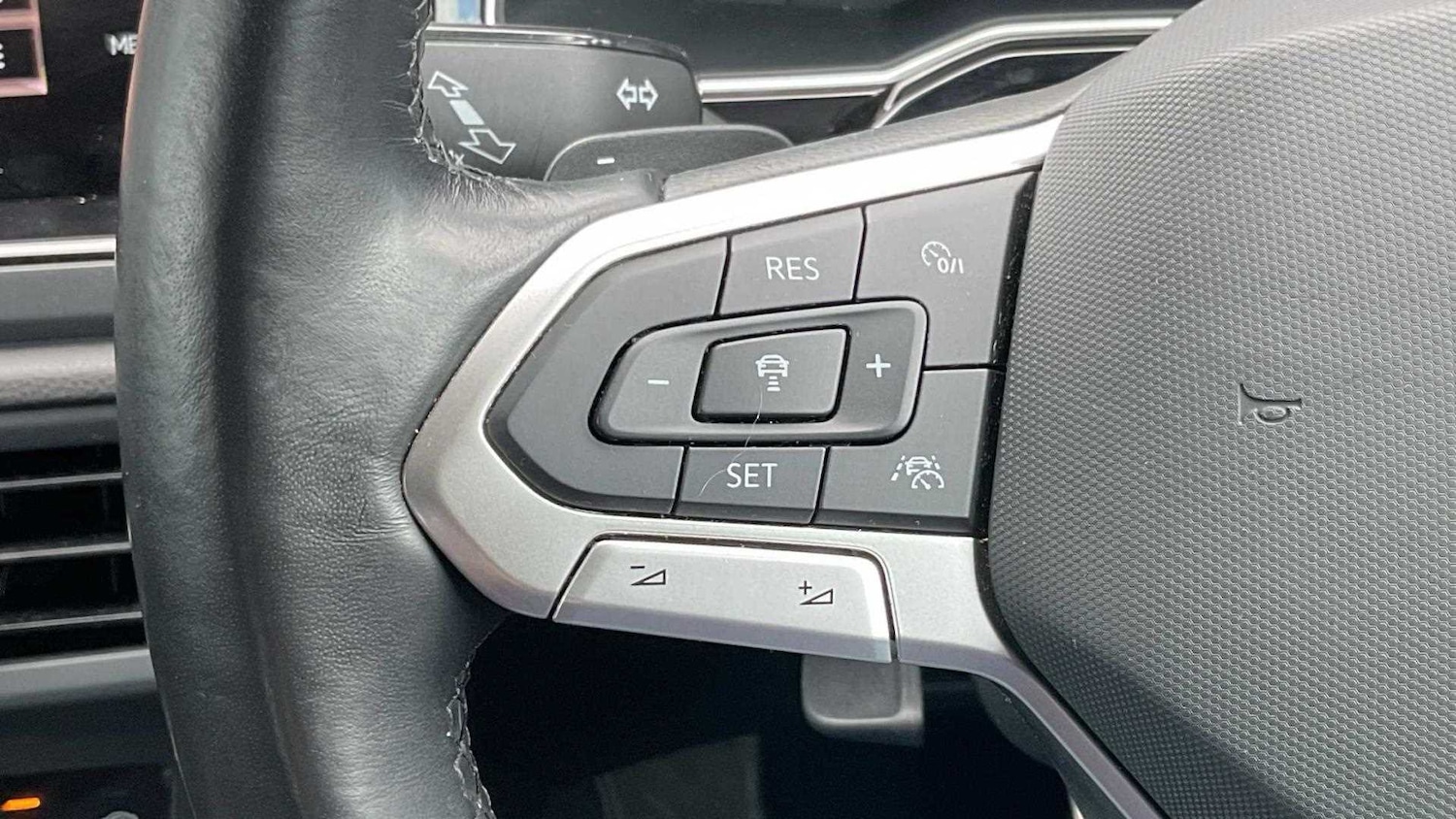 Used Volkswagen Taigo 2023 for sale - 76610570: Photo 28