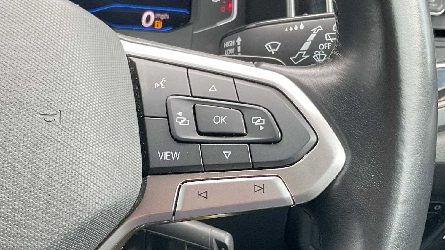 Used Volkswagen Taigo 2023 for sale - 76610570: Photo 29