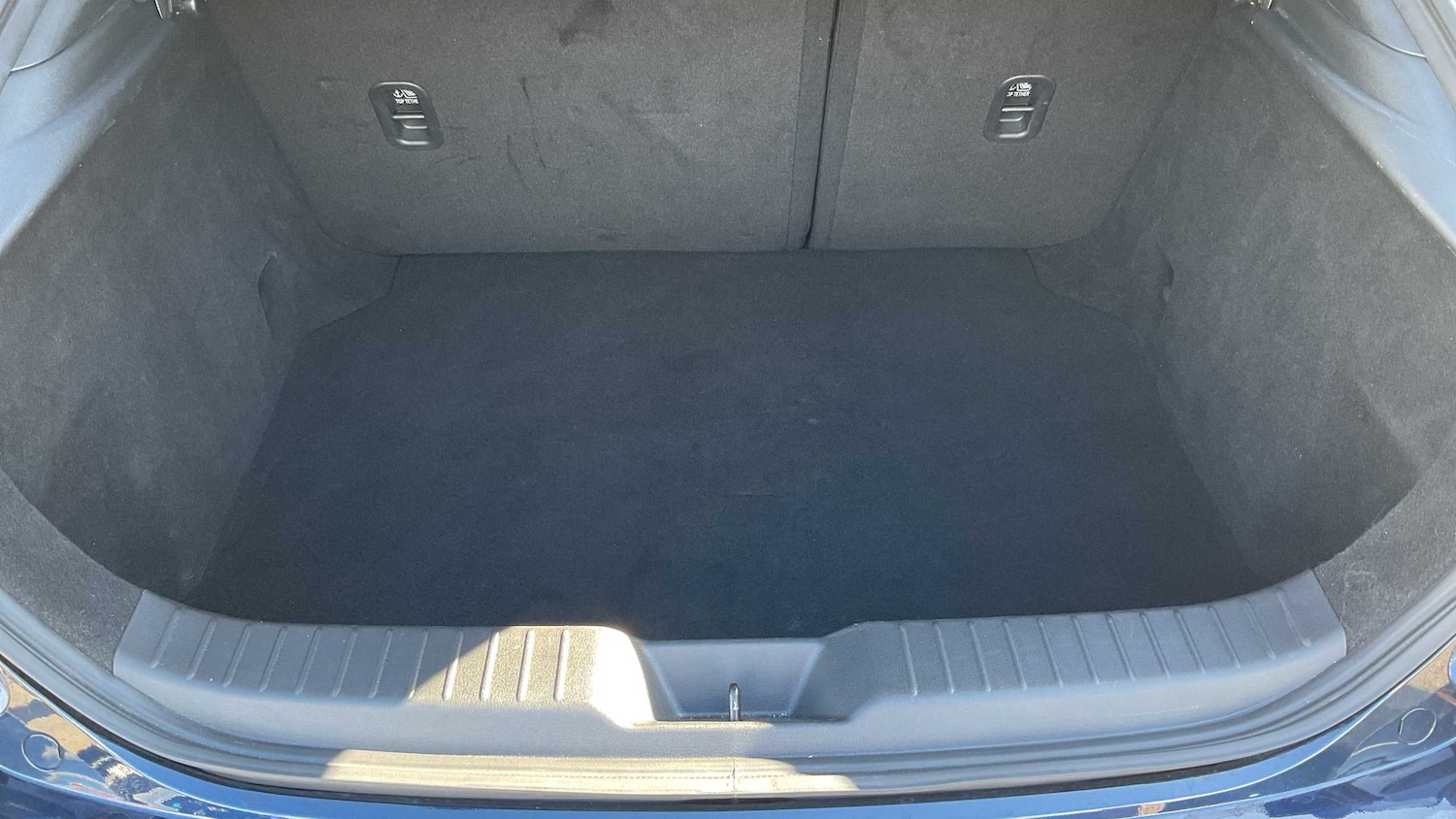 Used Mazda Mazda3 2025 for sale - 75993895: Photo 9