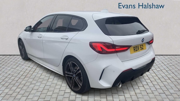 Used BMW 1 Series 2023 for sale - 76286260: Photo 2
