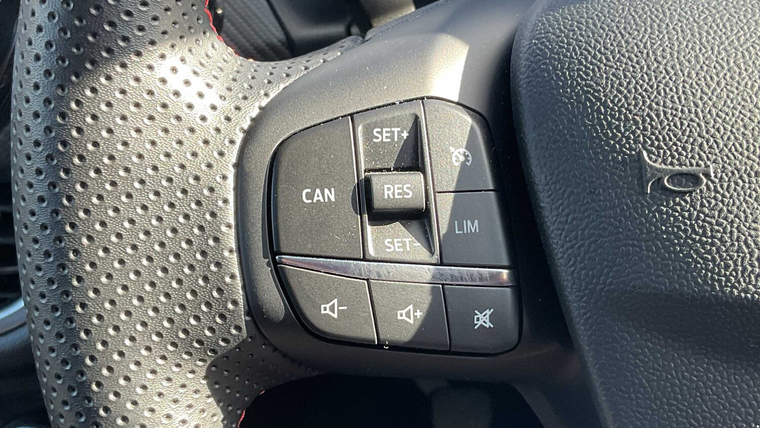 Used Ford Puma 2023 for sale - 75846588: Photo 30