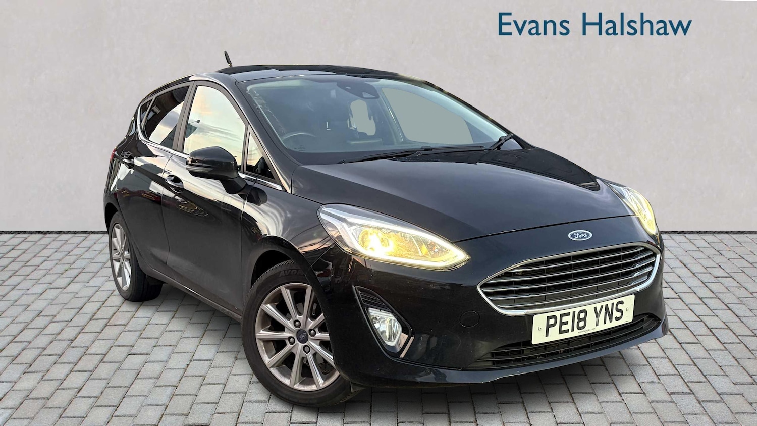 Used Ford Fiesta 2018 for sale - 76540680: Photo 1