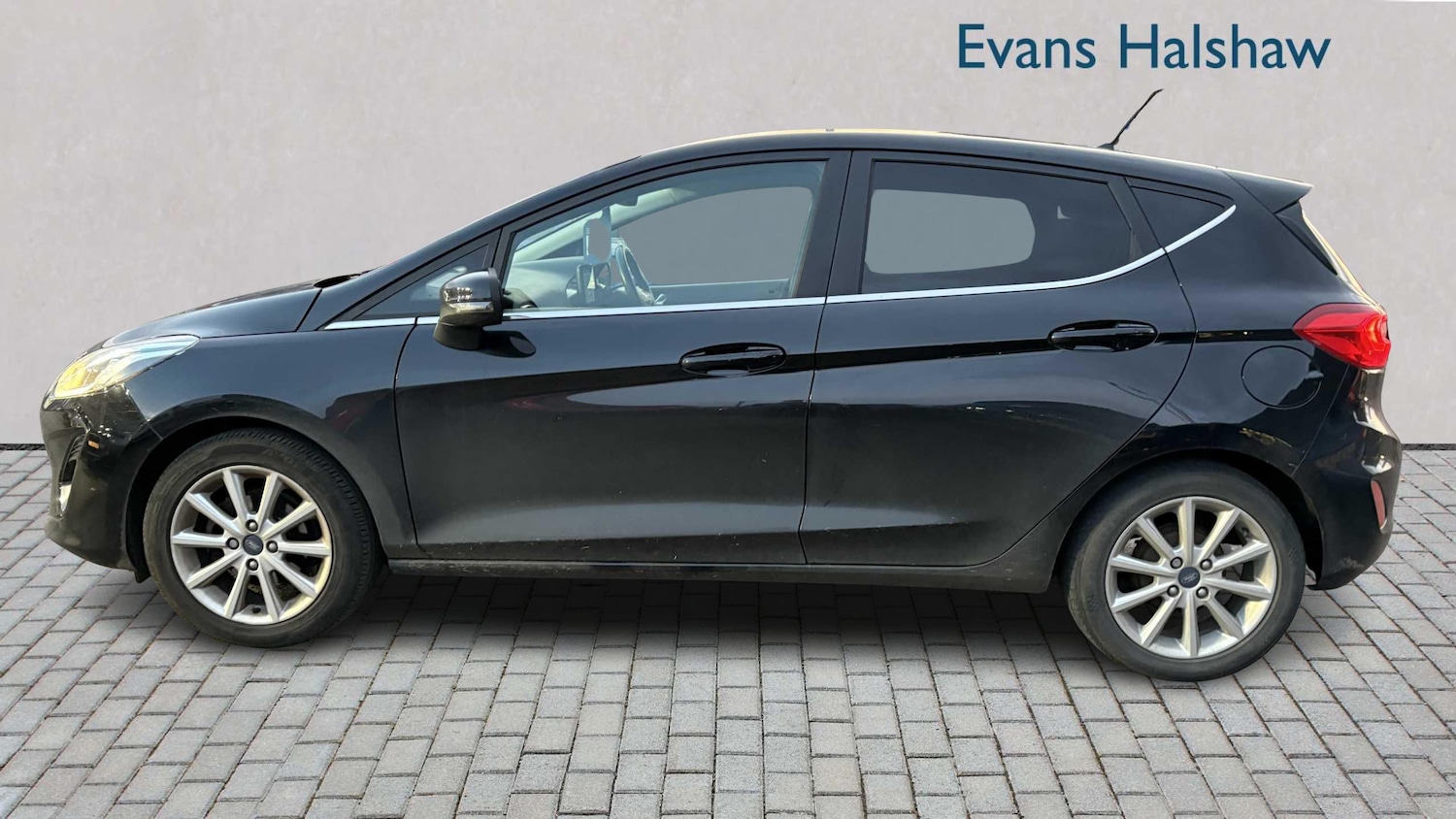 Used Ford Fiesta 2018 for sale - 76540680: Photo 4