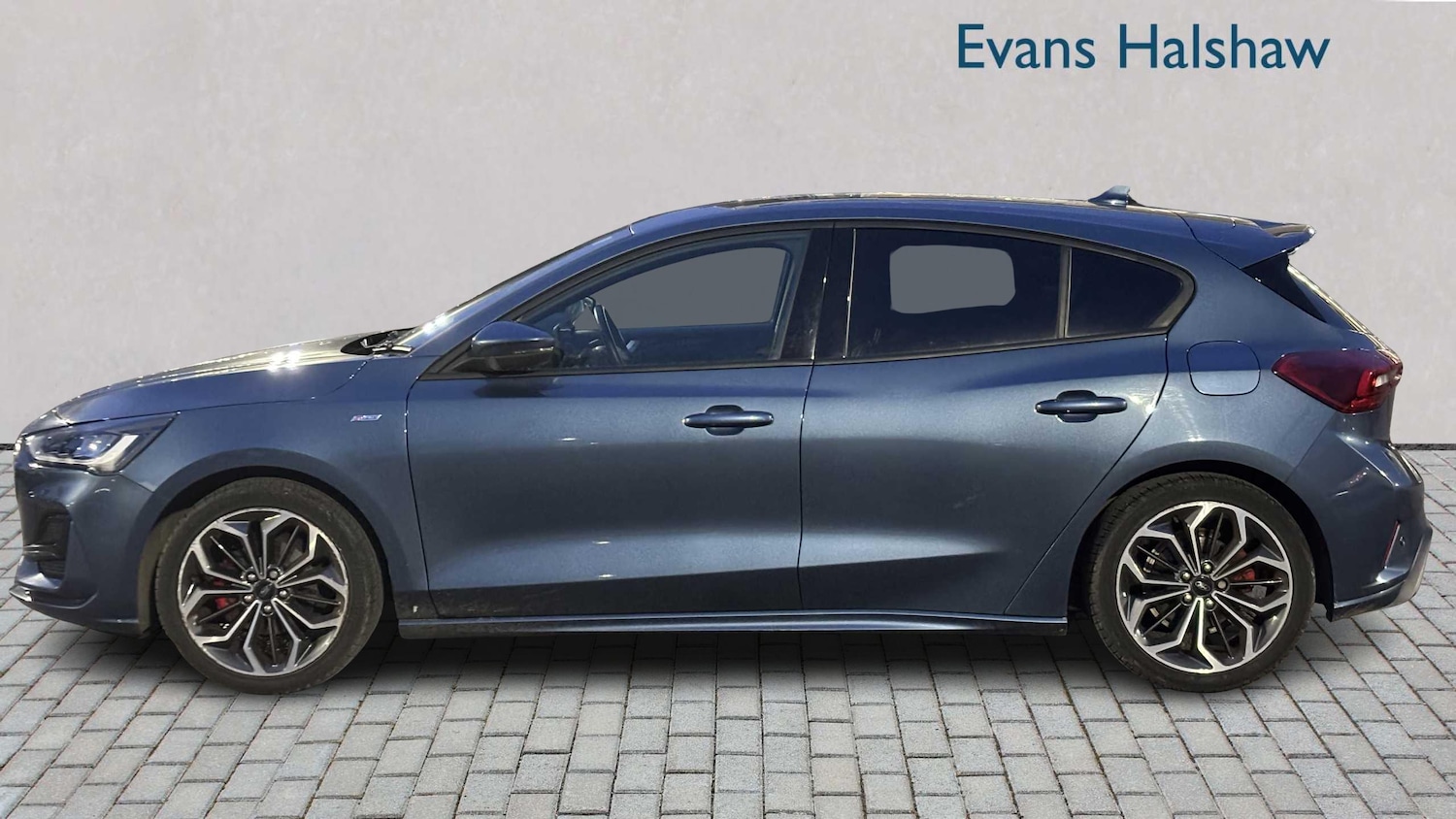 Used Ford Focus 2023 for sale - 77443328: Photo 4