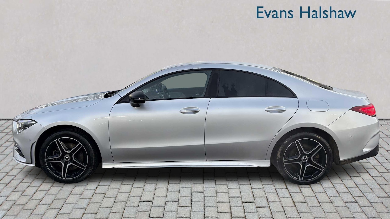 Used Mercedes-Benz CLA 2023 for sale - 77270320: Photo 4