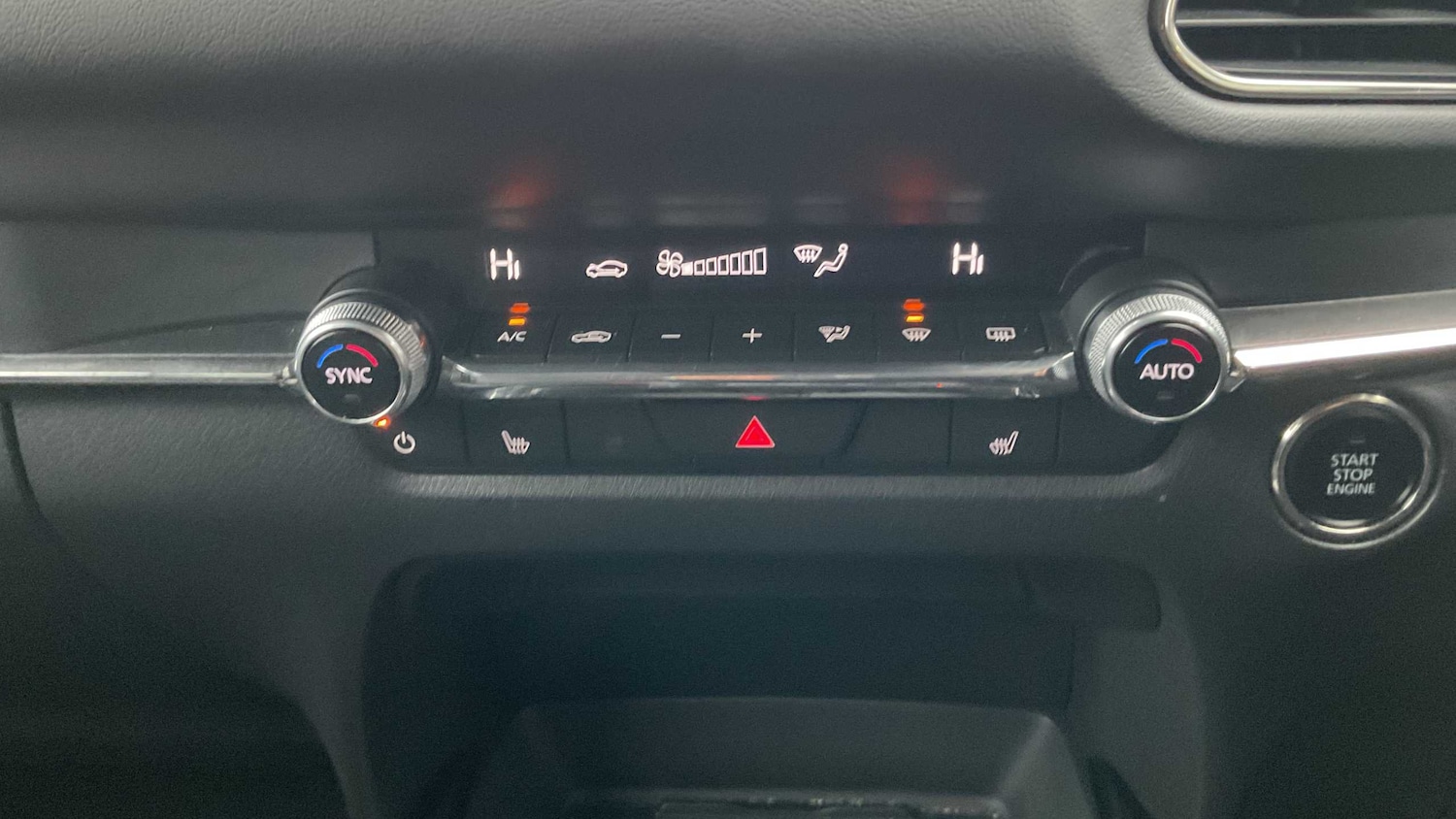 Used Mazda CX-30 2025 for sale - 77894325: Photo 17