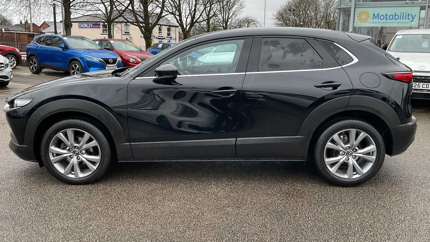 Used Mazda CX-30 2025 for sale - 77894325: Photo 3