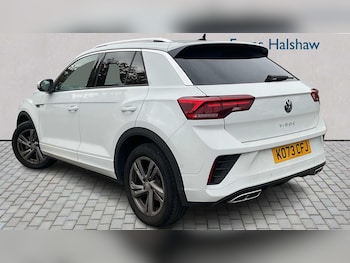 Used Volkswagen T-Roc 2024 for sale - 76272136: Photo 2