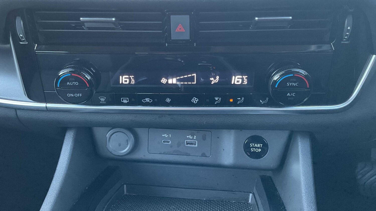 Used Nissan X-Trail 2024 for sale - 77648884: Photo 11