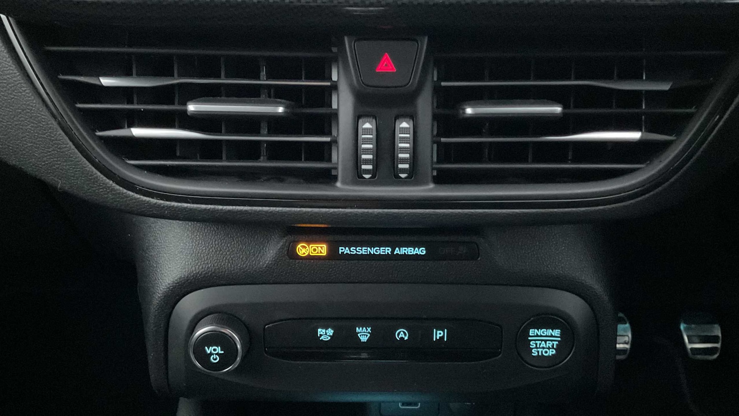 Used Ford Focus 2024 for sale - 76373815: Photo 17