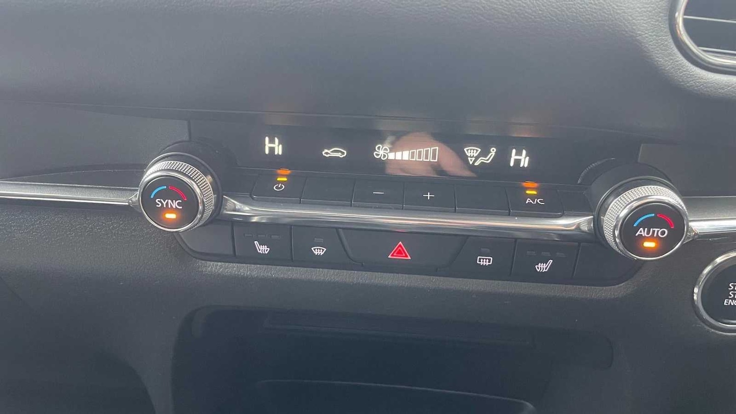 Used Mazda CX-30 2022 for sale - 76141942: Photo 11