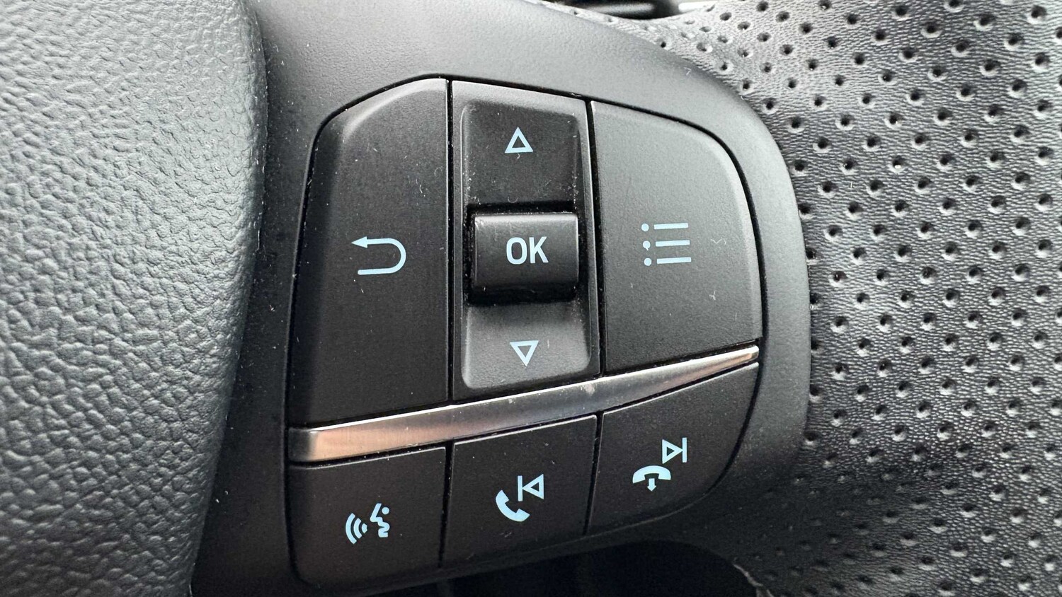 Used Ford Puma 2023 for sale - 76156041: Photo 25