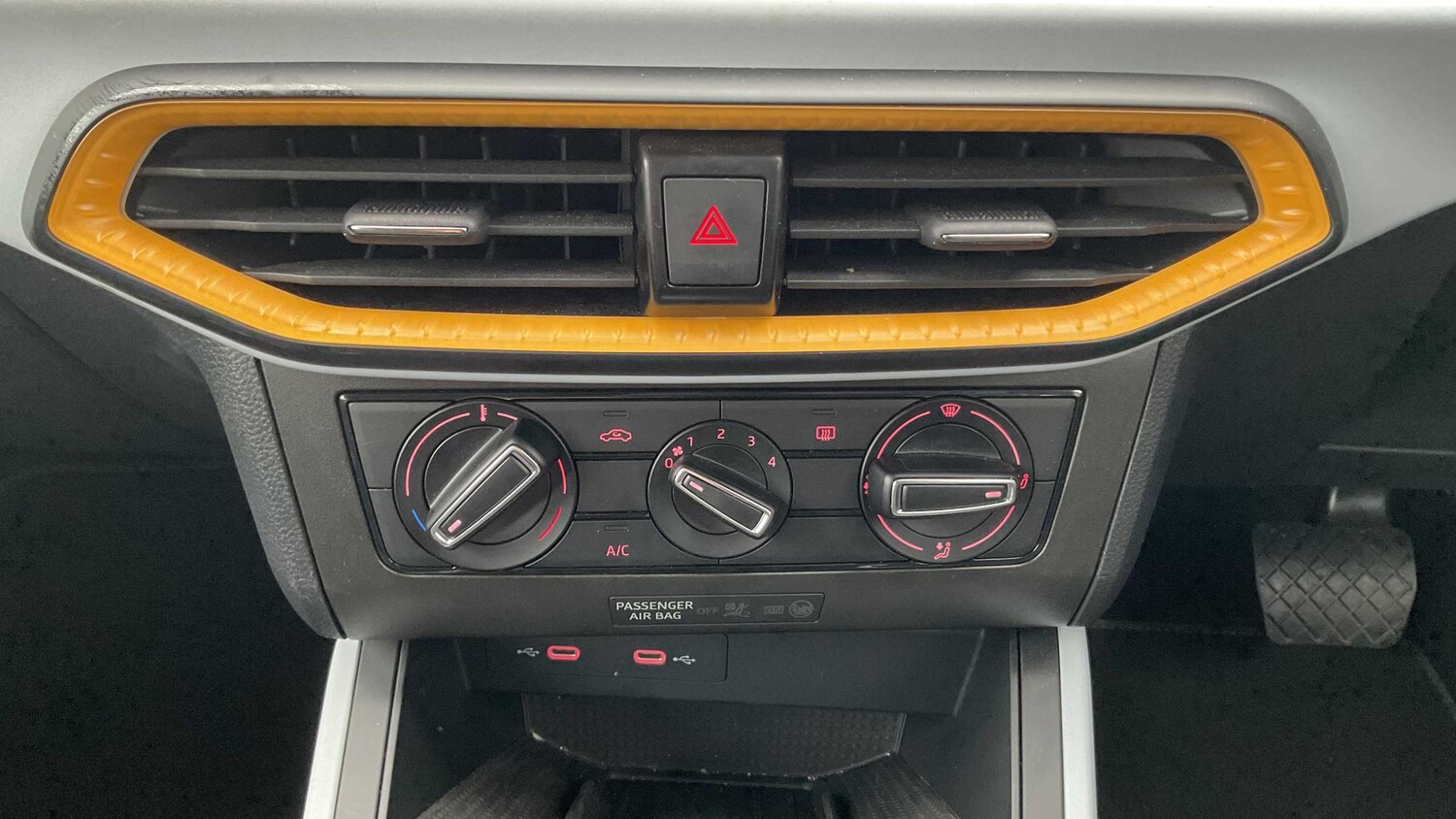 Used SEAT Arona 2024 for sale - 76442470: Photo 13