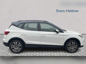 Used SEAT Arona 2024 for sale - 76442470: Photo