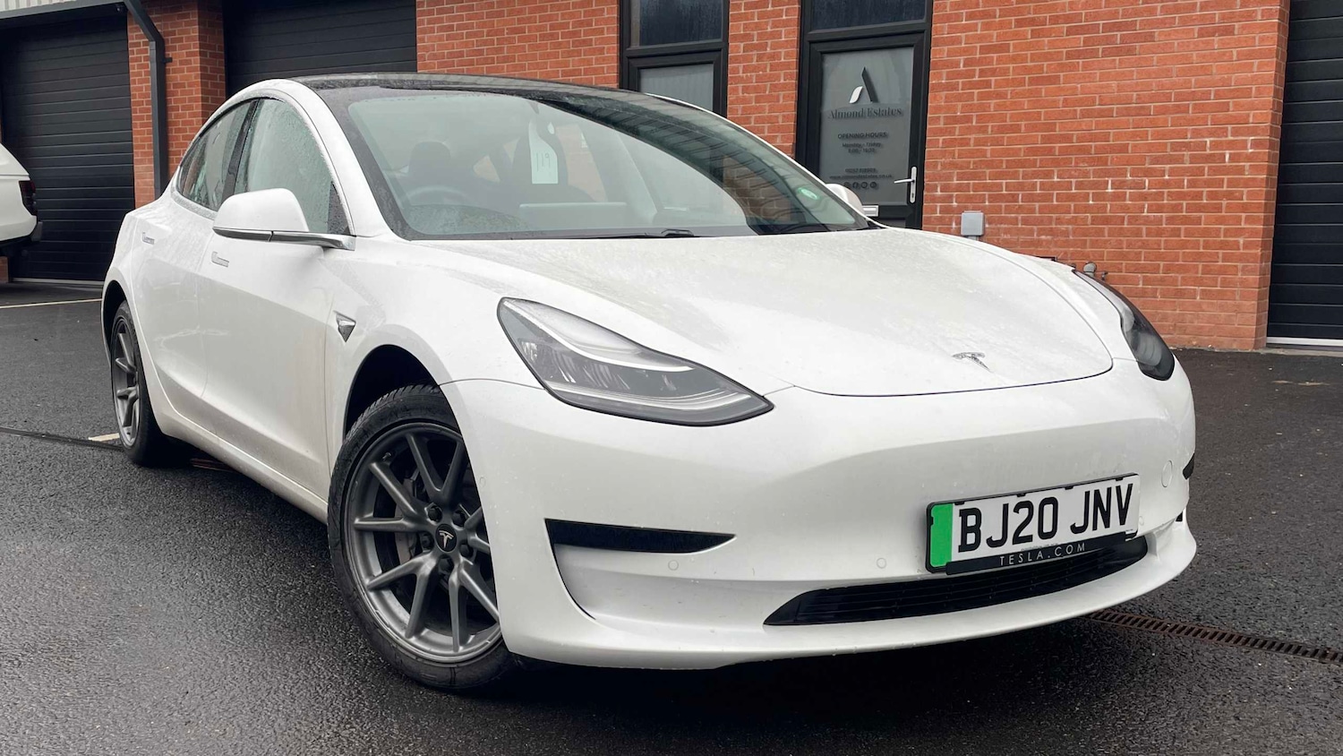 Used Tesla Model 3 2020 for sale - 77726832: Photo 1