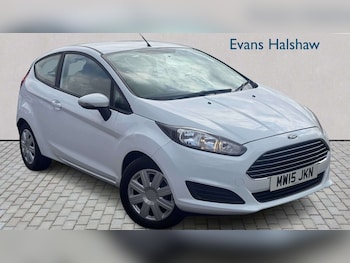 Used Ford Fiesta 2015 for sale - 79306786: Photo